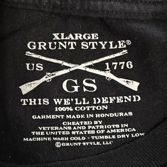 Grunt Style Black & White Patriotic Bullet Flag Tee — Size XL - Picture 4 of 7